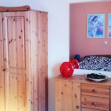 Haus Leuchtturm Kindler דירה Ostseebad Kühlungsborn